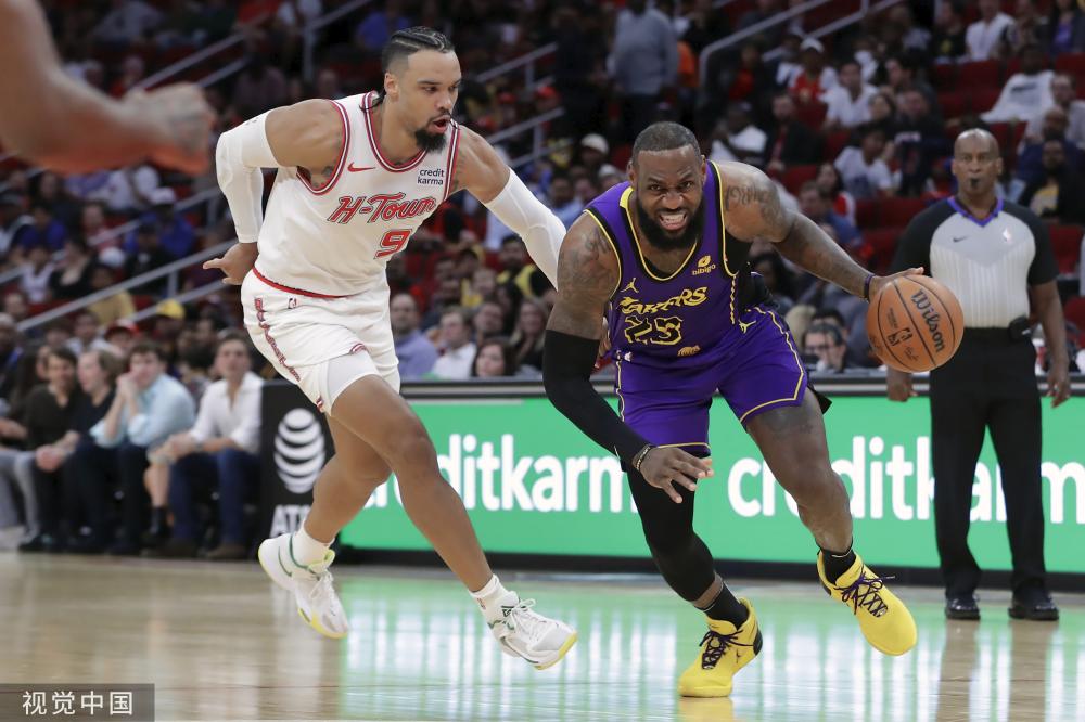 在门前冷静 在门前冷静